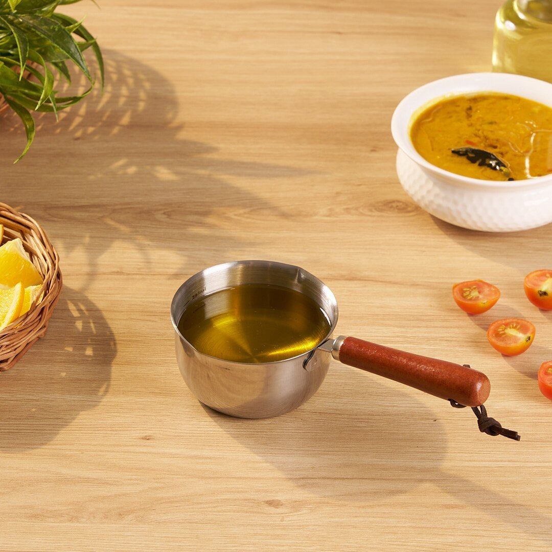 Stainless Steel Mini Oil Pouring Pot